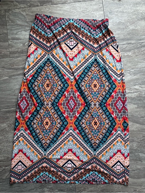 Westport Dresses & Skirts - Westport 1962 Women 1X Maxi Skirt Boho Aztec Geometric Pull On Stretch Plus